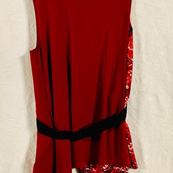 Red Roses Sleeveless Top (KM0082) - Picture 3 of 3